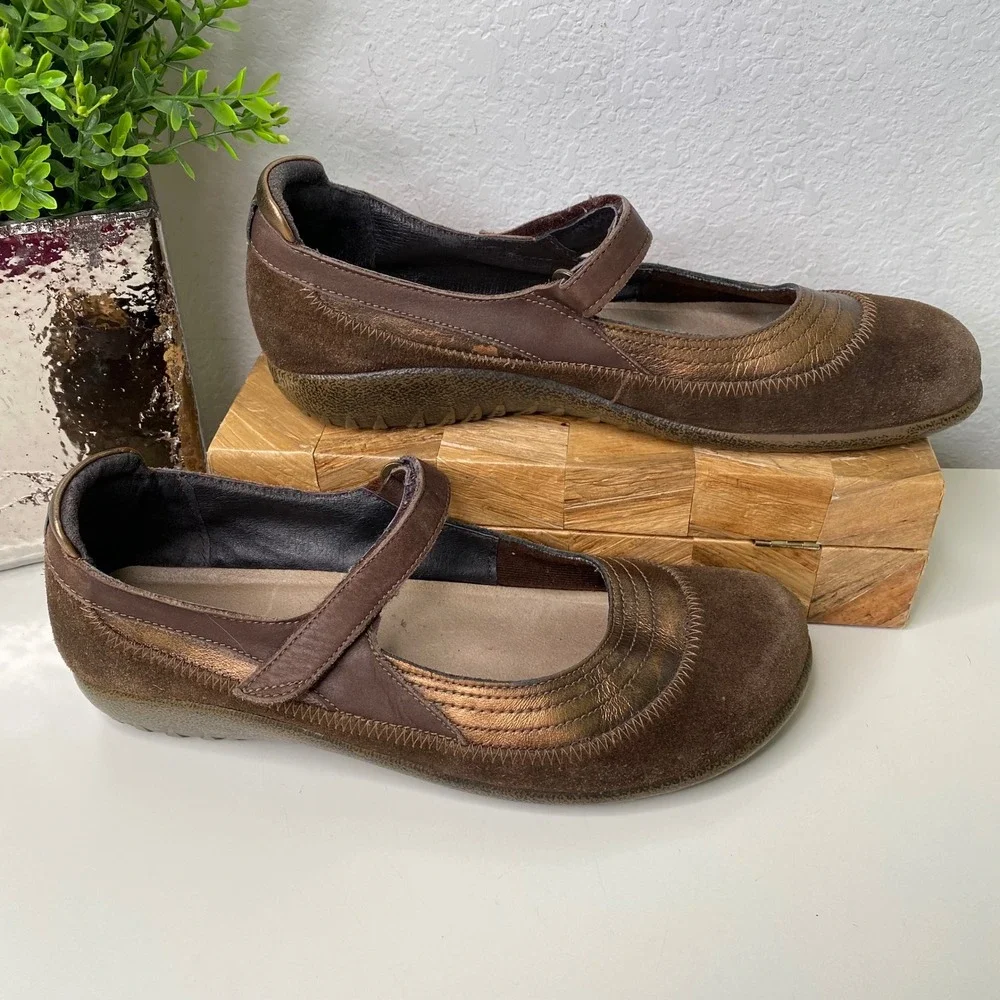 Naot Kirei Mary Jane Shoes Brown Suede Bronze Metallic Leather Strap EU 42 US 11